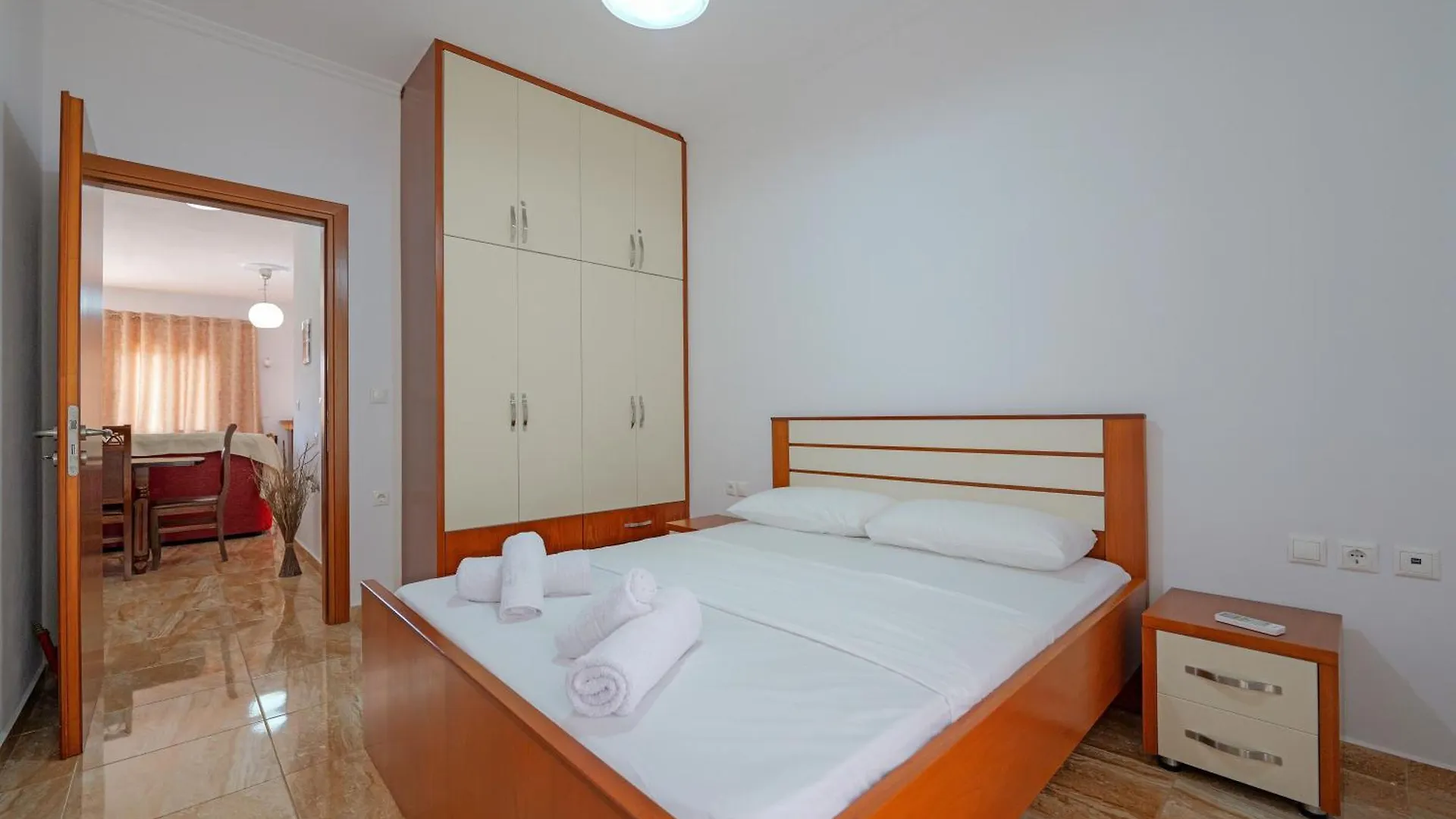 Guesthouse Moonlight Downtown Ksamil Albania